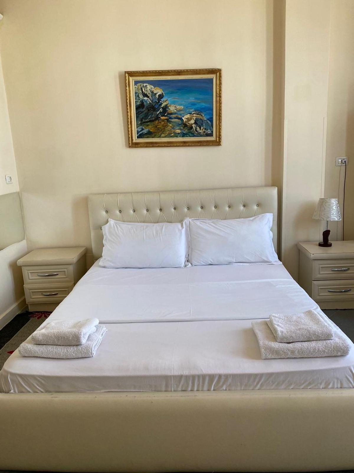 Pasarela Hotel Berat